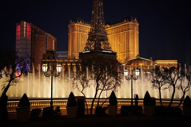 Nevada facing double-bind of rising cases, limping economy