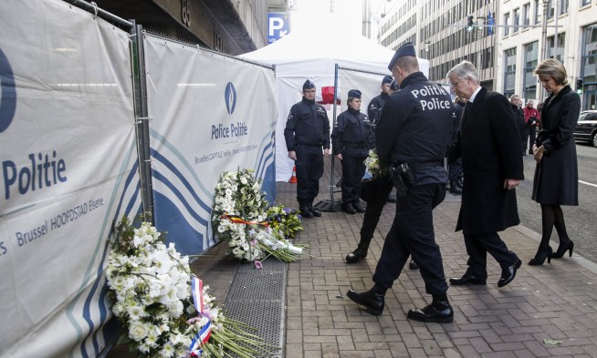 The Latest: Prosecutors say 6 arrested in Brussels attacks