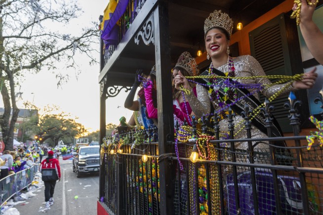 Storms, possible twisters to threaten the South just as New Orleans celebrates Mardi Gras