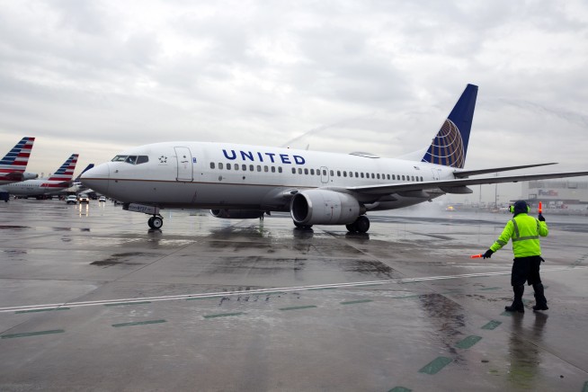 United Airlines posts $843 million profit, bullish on 2023