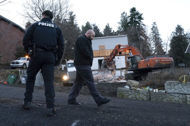 House where 4 University of Idaho students were killed is demolished