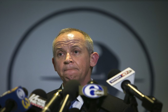 Guard killed at prison saved colleagues' lives, union says