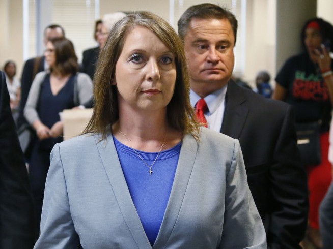 Jury acquits Tulsa cop in shooting of unarmed black man