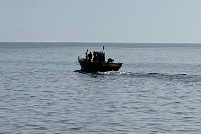 South Korea sends 6 rescued North Koreans back across sea border