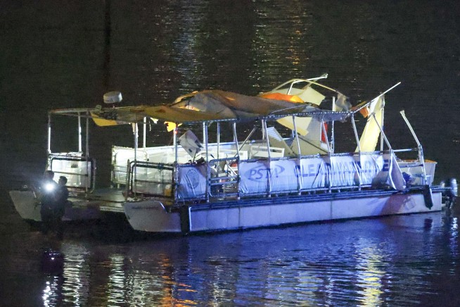 Florida boat collision leaves 1 dead and at least 10 people injured