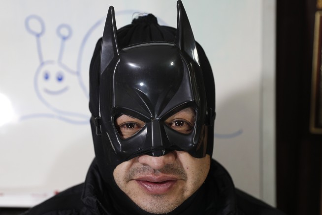 Bolivian schoolteacher gives virtual classes as superhero