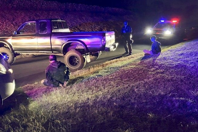 2 men were arrested on public road within Oprah's Hawaii ranch. They're suspected of illegal hunting