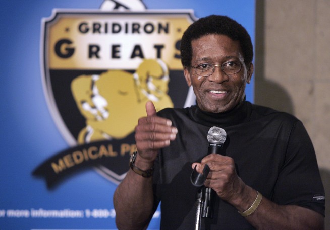 Mercury Morris, part of Dolphins' two Super Bowl wins and their perfect season, dies at 77