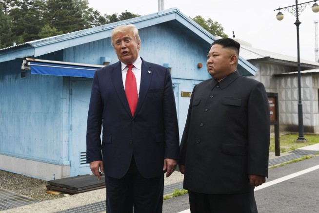 Trump becomes 1st sitting US leader to enter North Korea