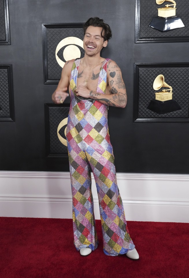 Grammys 2023 live updates: Latest news from red carpet, show