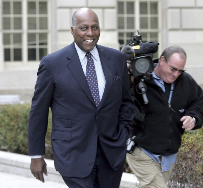 Vernon Jordan, activist, former Clinton adviser, has died