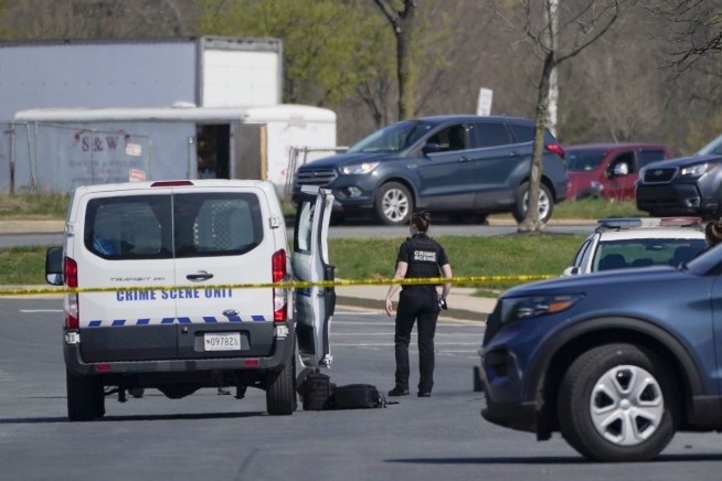 Authorities: Navy medic shoots 2, is shot and killed on base