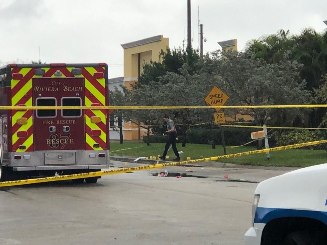 Police: 2 dead, 2 wounded in shooting after Florida funeral