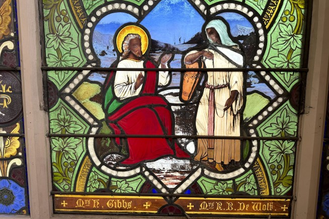 Stained glass window shows Jesus Christ with dark skin, stirring questions about race in New England