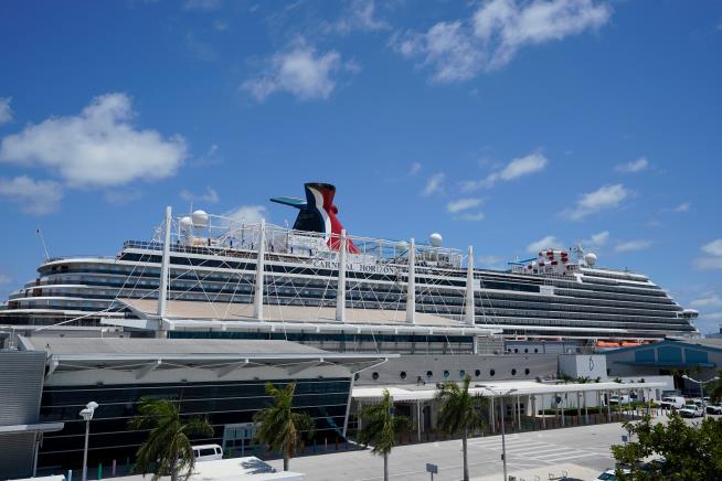 Teen suspect in stepsister's cruise ship death says he doesn't remember anything, documents say