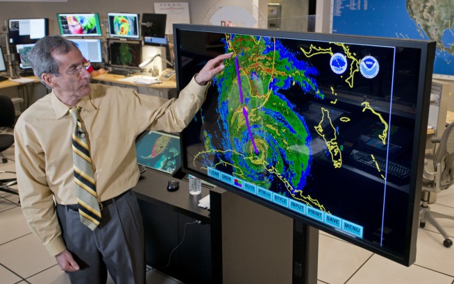 The Latest: Florida sheriff: Do not shoot at hurricane