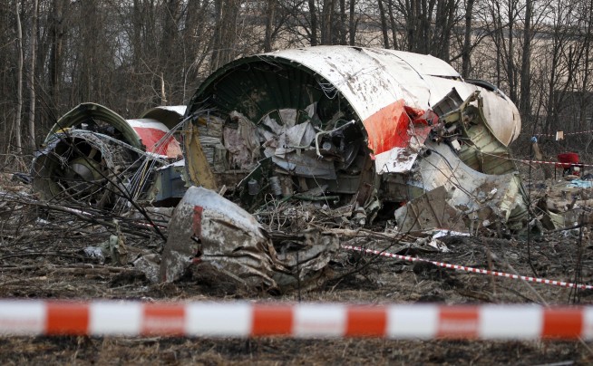 Poland accuses Russians in plane crash that killed president