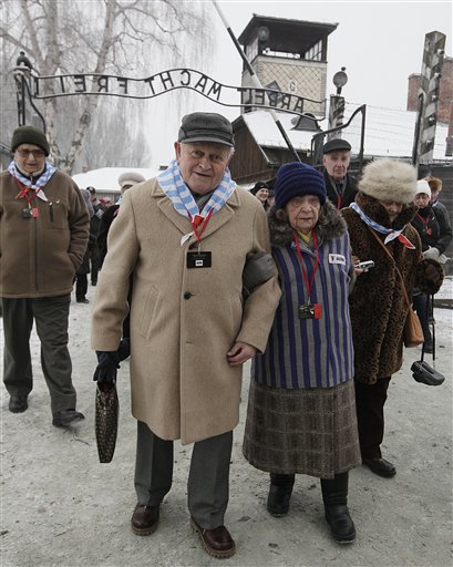 Auschwitz survivors mark liberation anniversary