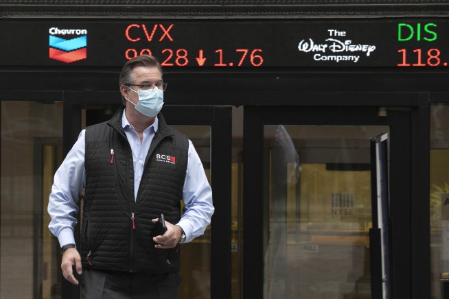 Wall Street up as recovery hopes overshadow virus worries