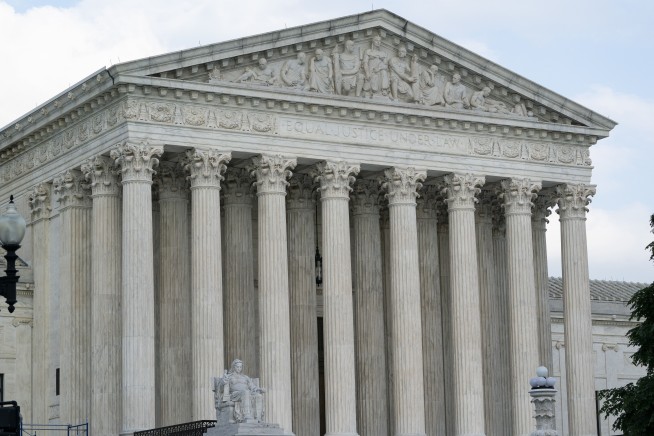 Supreme Court blocks Texas law on social media censorship