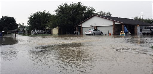 Heavy rain in West Texas floats some travel trailers away