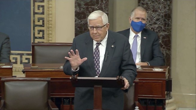 Ex-US Sen. Mike Enzi of Wyoming dies after bicycle accident