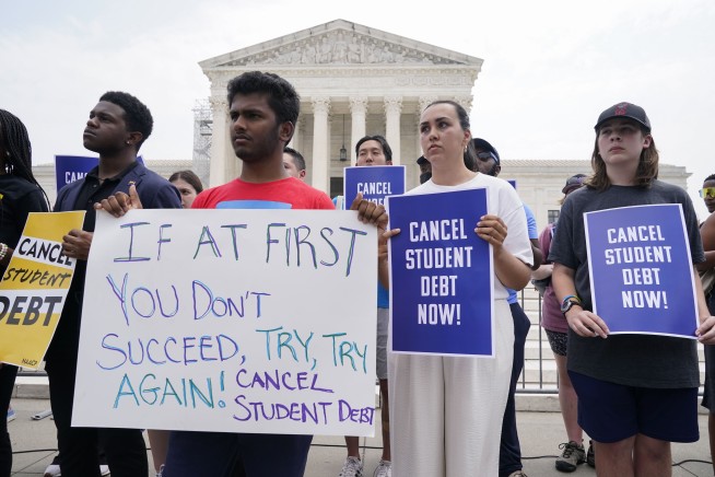 The Supreme Court rejects Biden's plan to wipe away $400 billion in student loan debt