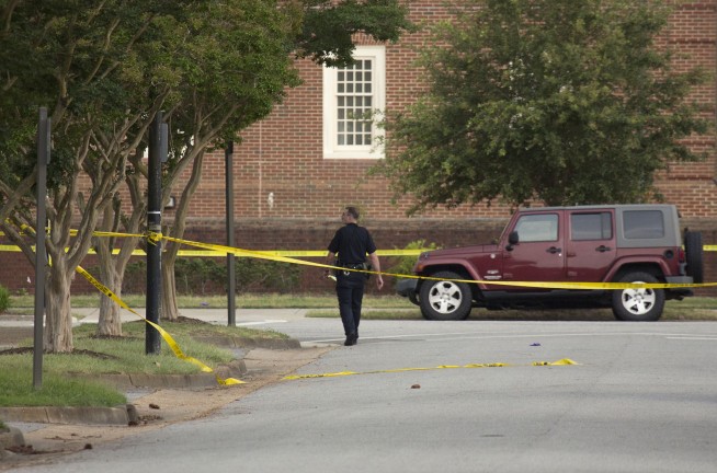 Police thwarted by electronic doors during Virginia shooting