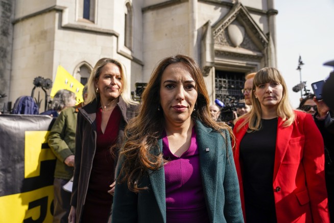 UK court says Assange can't be extradited on espionage charges until US rules out death penalty