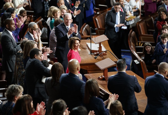 Democrats, Trump set weekend shutdown talks _ among aides