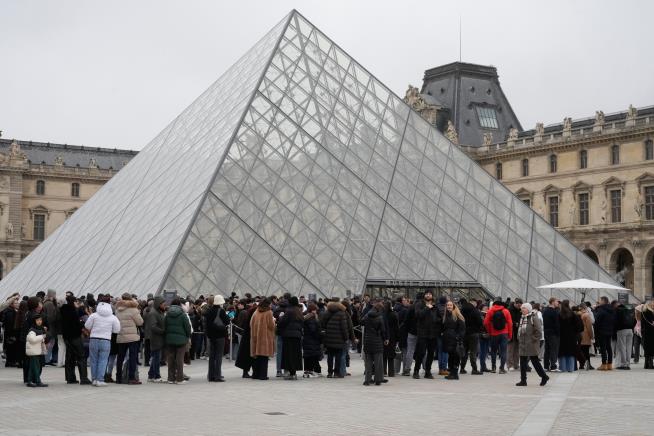 Louvre Museum director resigns in the wake of October's brazen French crown jewels heist
