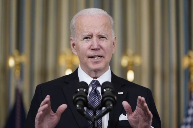 Biden's budget plan: Higher taxes on rich, lower deficits