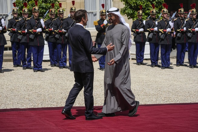 European leaders ink energy deals in bid to sidestep Russia