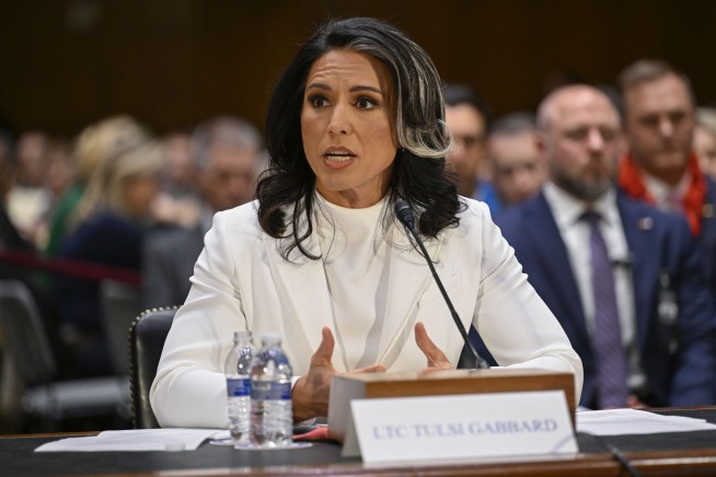 Tulsi Gabbard, Trump's pick to oversee US spy agencies, clears Senate committee