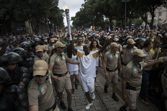 The Latest: Olympians can now go for 'Pokemon Go' medals