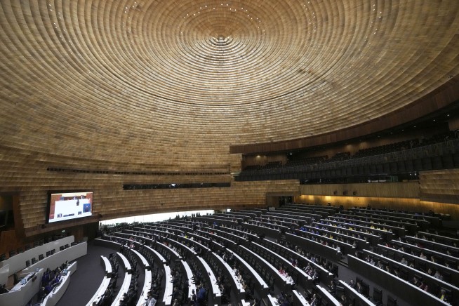 Thaksin's daughter Paetongtarn Shinawatra is elected Thailand's prime minister