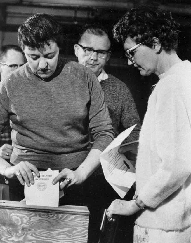 Tiny Dixville Notch may have to forfeit midnight voting