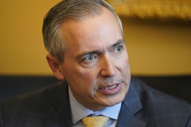 Transgender activists flood Utah tip line with hoax reports to block bathroom law enforcement