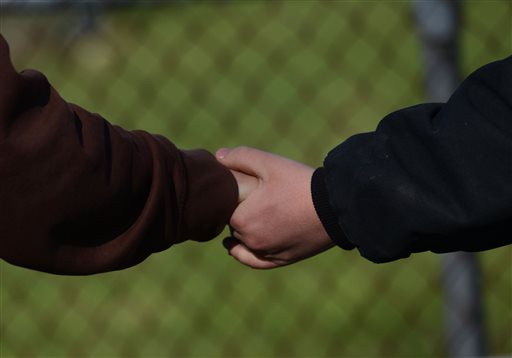 Teen stabs 22 at Pittsburgh-area high school