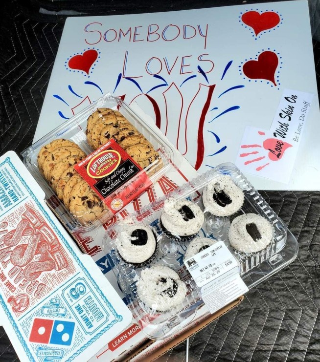 Virginia woman does 53 acts of kindness for 53rd birthday