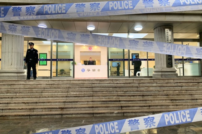 China sentences 9 in fentanyl trafficking case after US tip