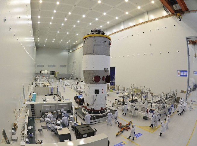 China's defunct space lab hurtling toward Earth for re-entry