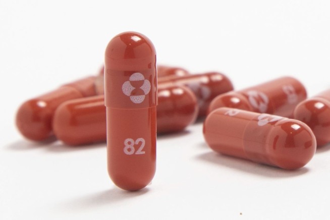 US adds Merck pill as 2nd easy-to-use drug against COVID-19