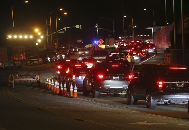 Residents return but Southern California fire still has life