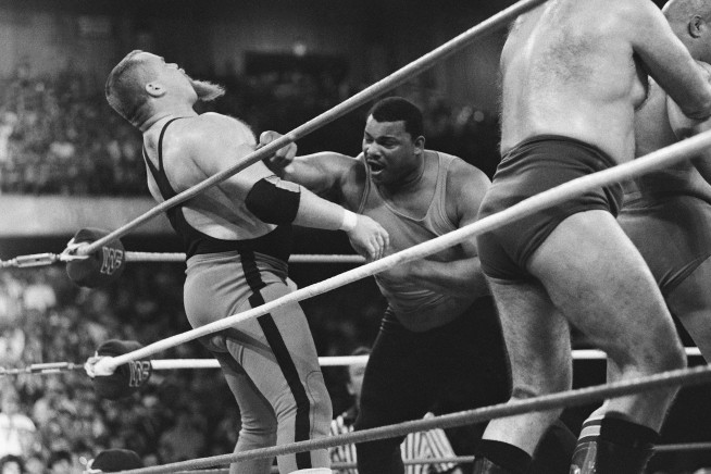 Former WWE star Jim 'The Anvil' Neidhart dies at 63