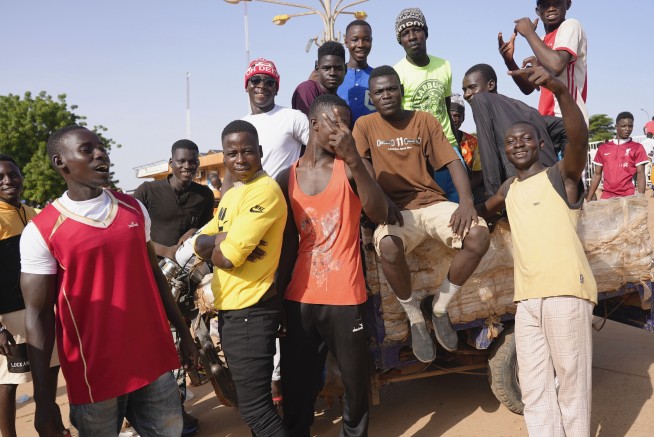 Leader of Niger's junta says it will restore civilian rule within 3 years, but gives no details