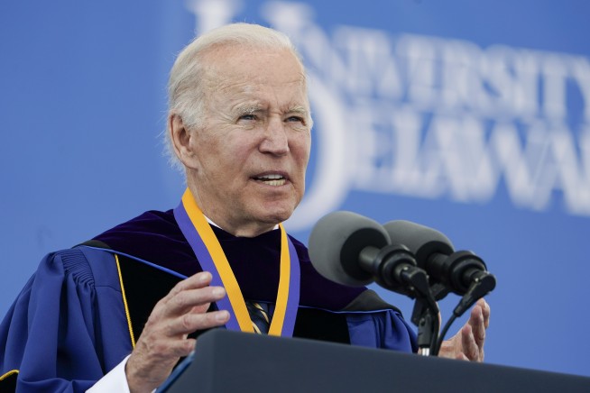 Biden tells Delaware grads to step up, 'now it's your hour'