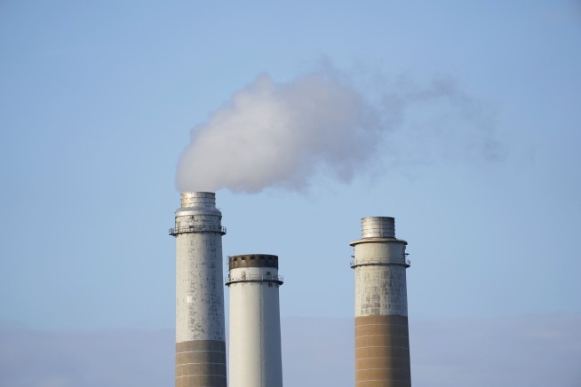 UN report says world is racing to well past warming limit as carbon emissions rise instead of plunge