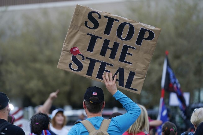 We may not know the next president on Election Day. This Arizona swing county could be why