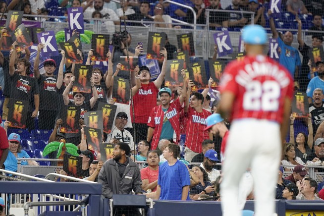 MLB crowds jump from '21, still below pre-pandemic levels
